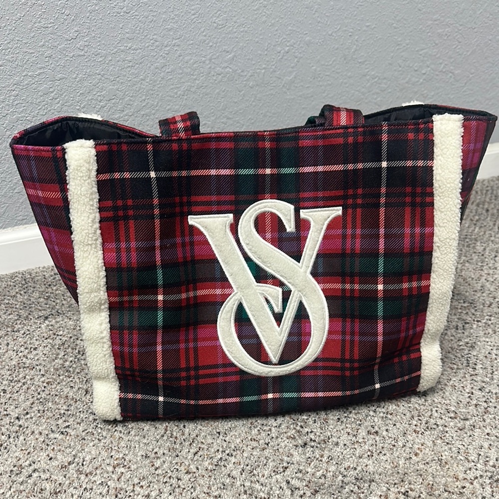 FINAL SALE Victoria's Secret Plaid Tote Bag